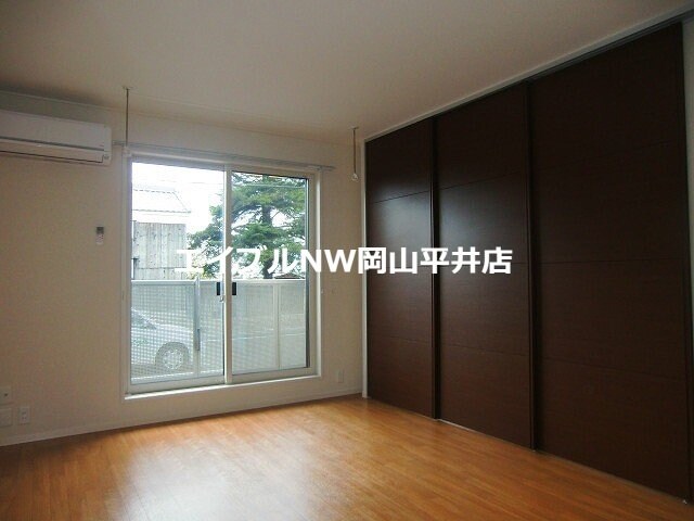 同物件別部屋の写真です アペルト・ラメール