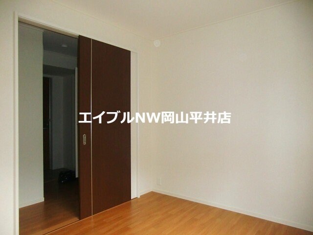 同物件別部屋の写真です アペルト・ラメール