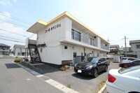 コーポオランジェ