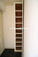  ドミ・アゼリアＢ