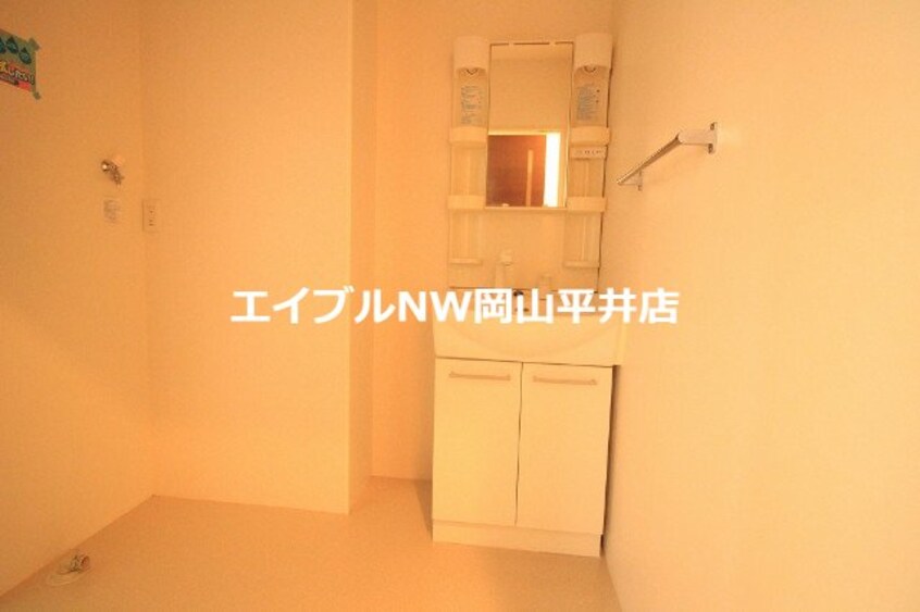  セジュール西川原