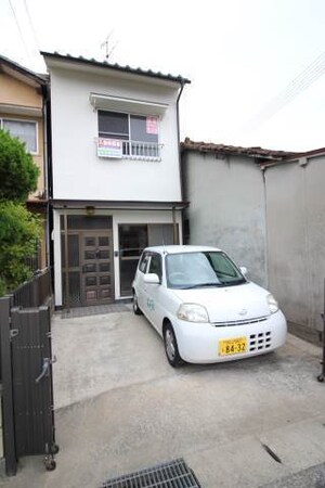 若葉町貸家