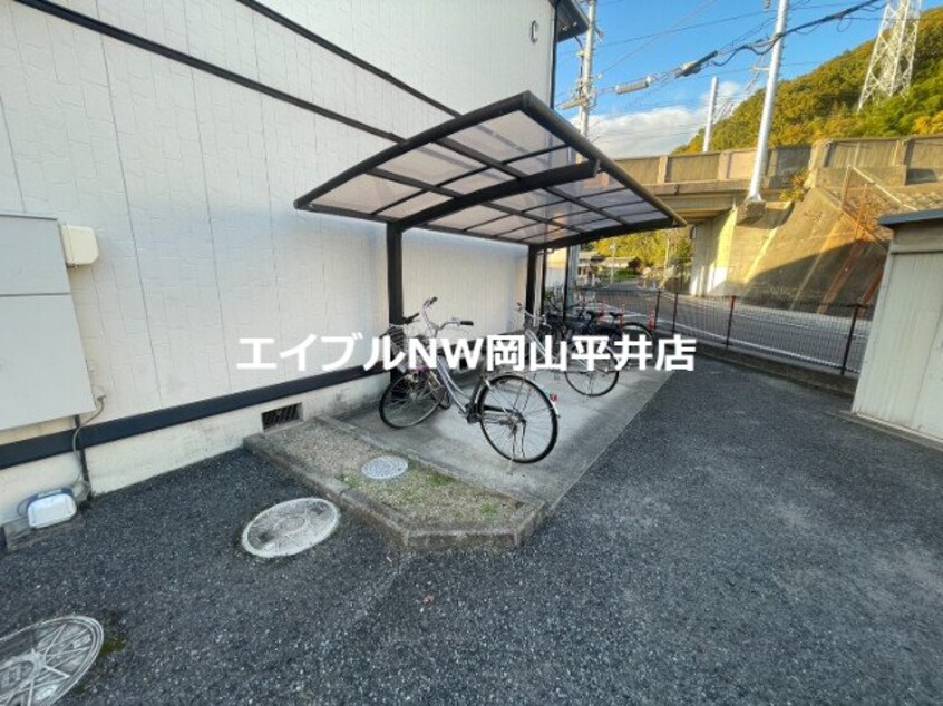 駐輪場 ルピナス２１　Ａ