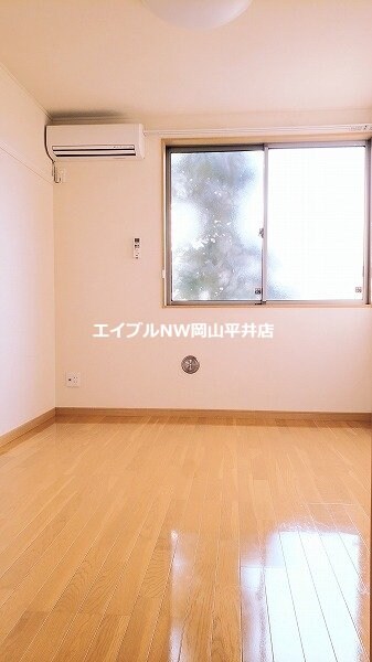  レオネクスト倉富