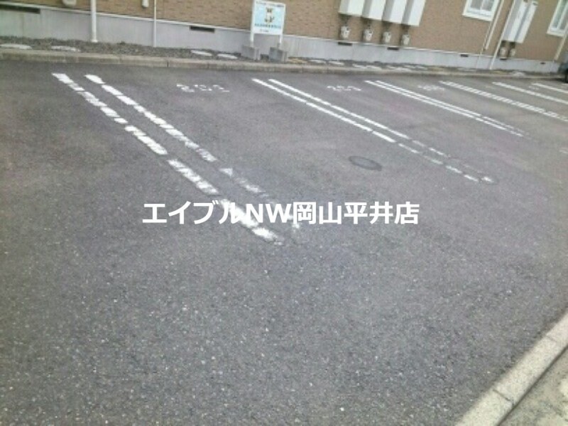  ドミール北小路　ＤＥＵＸ