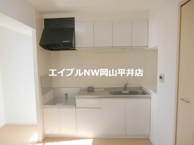 キッチン ブレイブリィ　ヒルズ