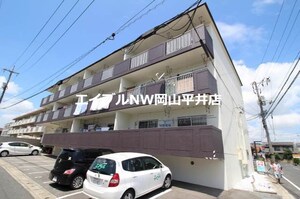 ニューベルメゾン坪田