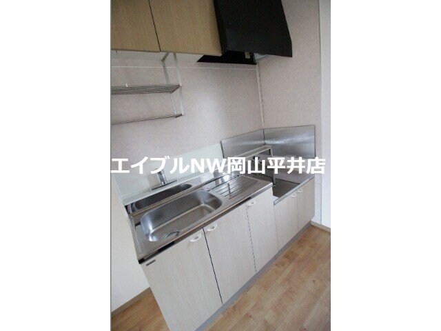  フォレスト東平島　Ａ