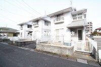 新保タウンハウス　西