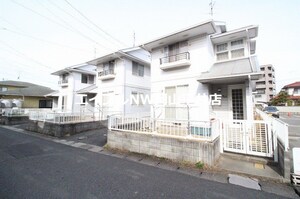 新保タウンハウス　西