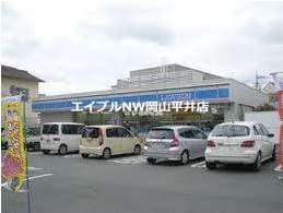 ローソン岡山門田屋敷店(コンビニ)まで70m 瀬尾コーポ