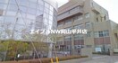 私立就実大学・短期大学(大学/短大/専門学校)まで422m 西川原第３レジデンス