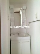  サンヴィレッジ操明Ｂ