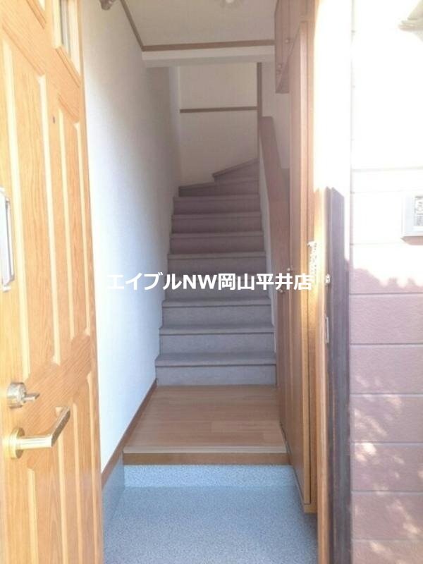  サンヴィレッジ操明Ｂ