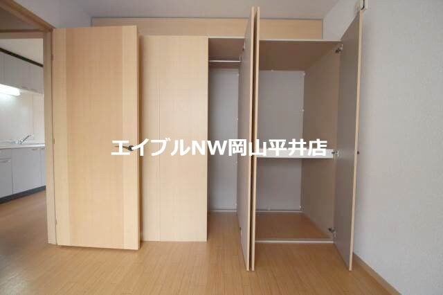  ヌーヴォーシャンテＢ