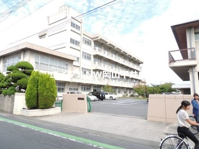 岡山市立福浜中学校(中学校/中等教育学校)まで867m 平福コーポ