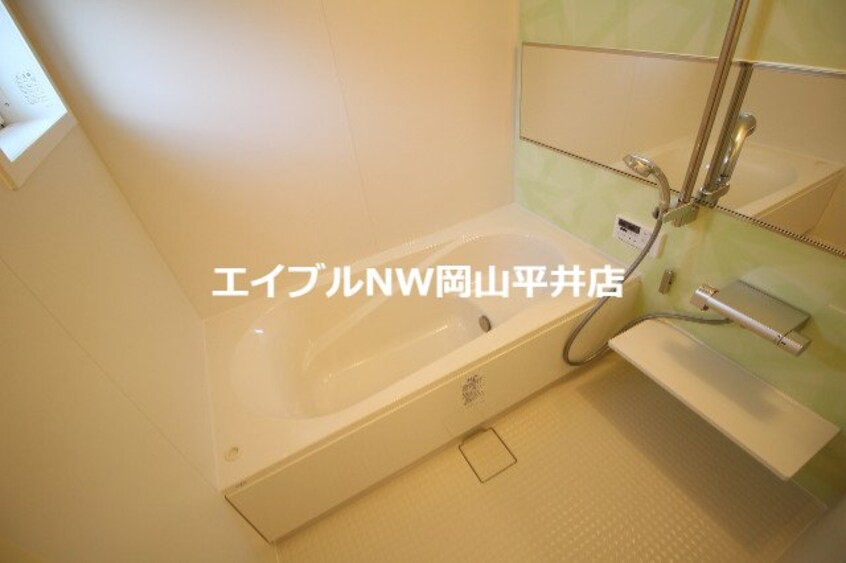  ゴールドウイング　B棟