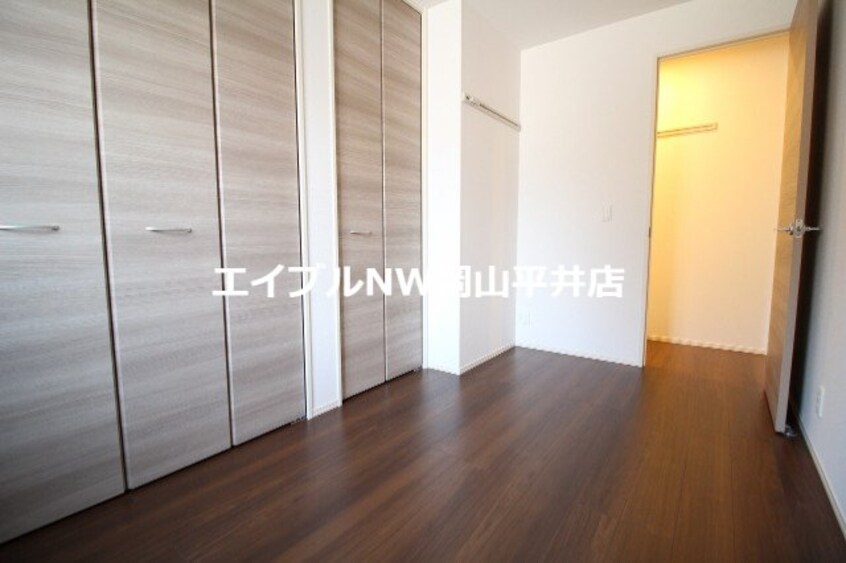  ゴールドウイング　B棟