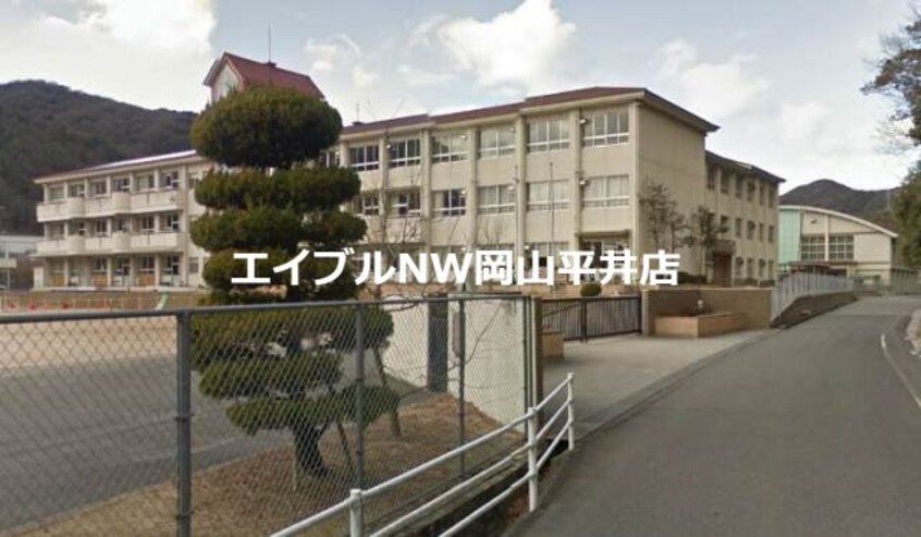 備前市立伊里小学校(小学校)まで1763m プライムハイツ