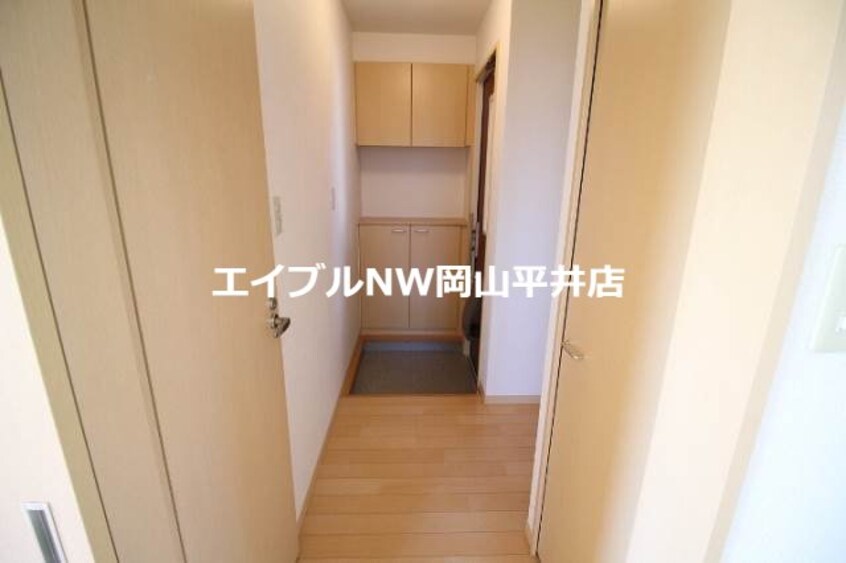  シャーメゾン松新