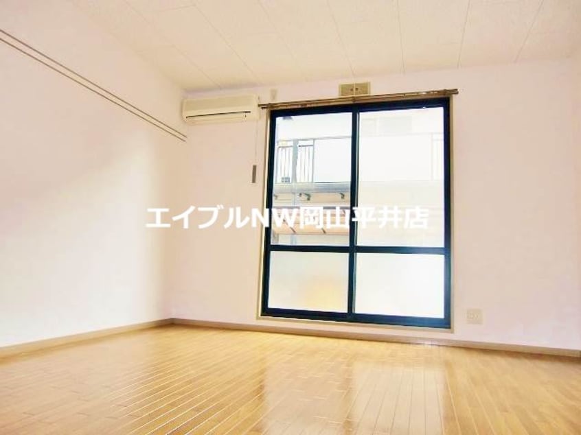 明るいリビング ルピナス２１　Ｂ