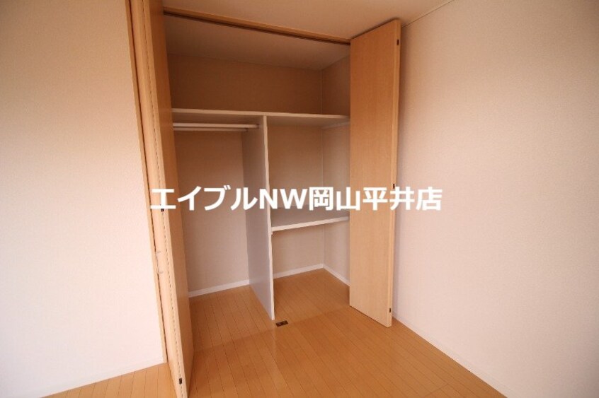  シャーメゾン湊　十壱番館