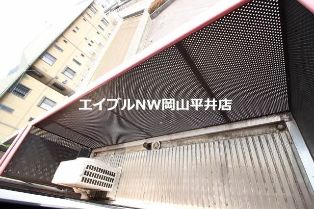  フローラル東岡山　A