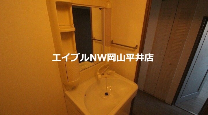  ネオハイツ岡山東