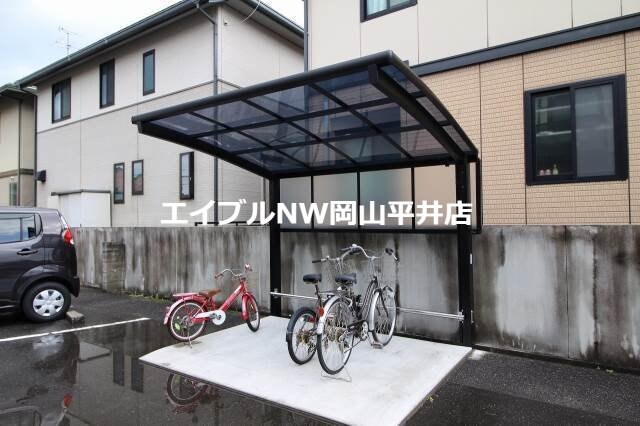  スリーゼハイツ海吉Ｂ棟