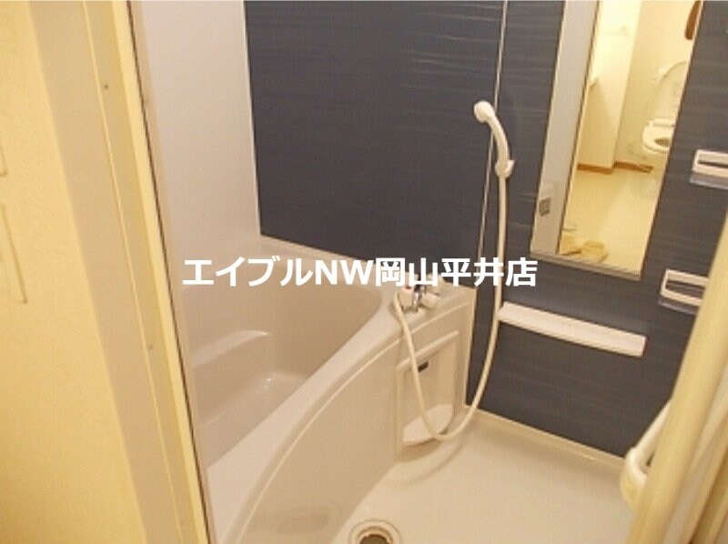  アラン　コート