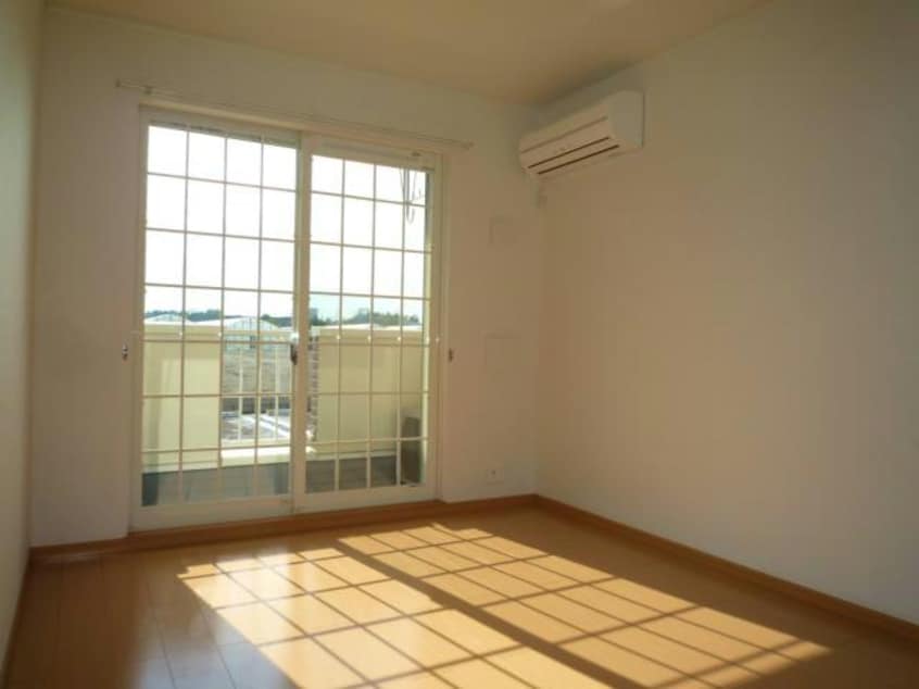  総武本線/四街道駅 バス10分いちご園下車:停歩1分 1階 築16年