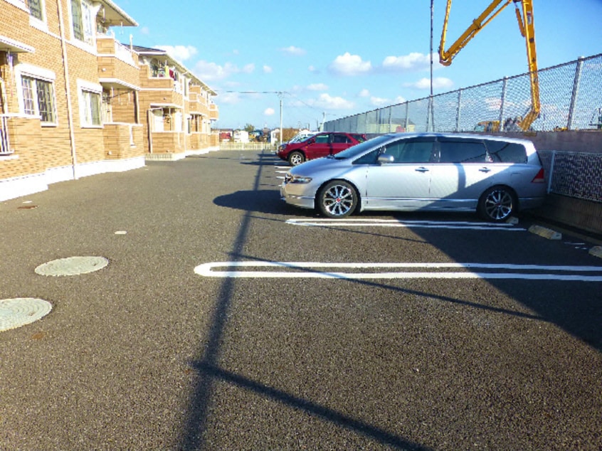 駐車場 総武本線/四街道駅 バス10分いちご園下車:停歩1分 1階 築16年