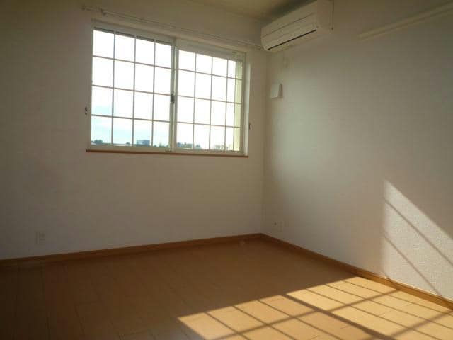  総武本線/四街道駅 バス10分いちご園下車:停歩1分 1階 築16年