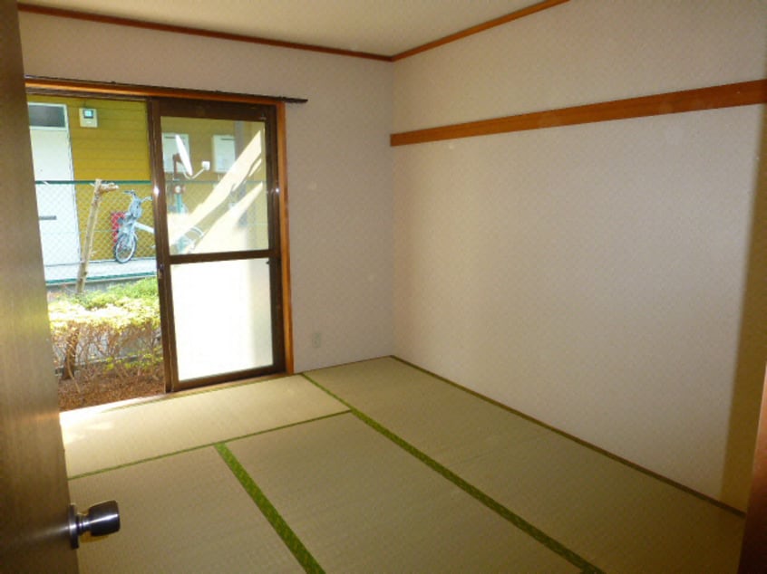 ごろ寝ができる和室 総武本線/四街道駅 バス10分桜ヶ丘南下車:停歩7分 2階 築31年