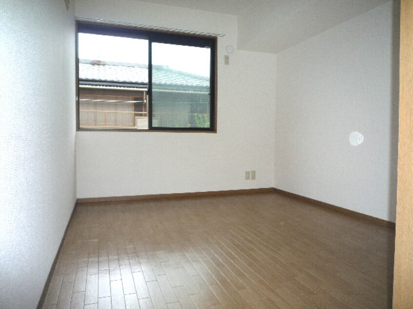 洋室 総武本線/四街道駅 徒歩10分 1階 築25年