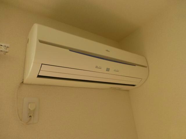  総武本線/四街道駅 バス7分栗山下車:停歩1分 1階 築19年