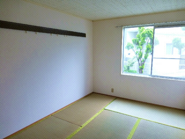 和室 総武本線/四街道駅 徒歩13分 1階 築35年