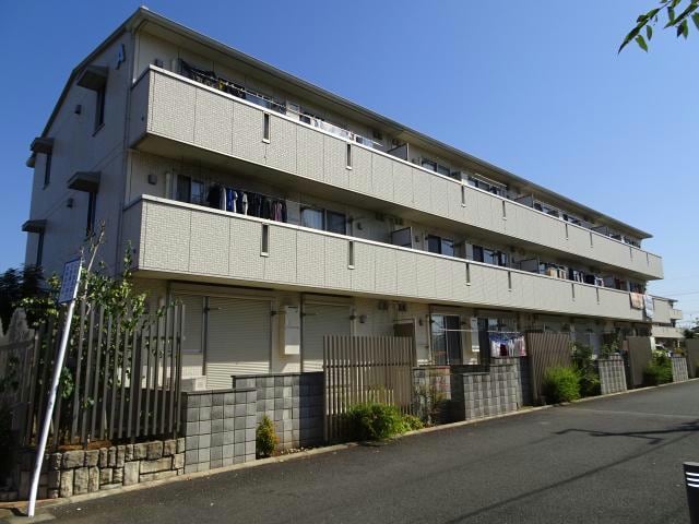 外観 総武本線/四街道駅 徒歩17分 1階 築16年