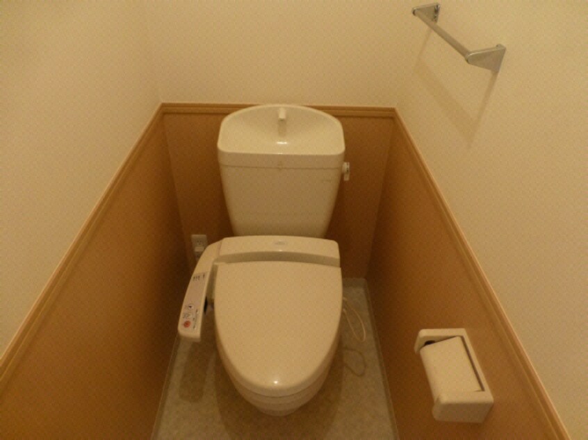  総武本線/四街道駅 徒歩17分 1階 築16年