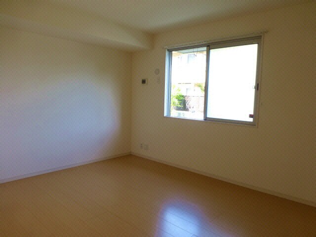  総武本線/四街道駅 徒歩17分 1階 築16年