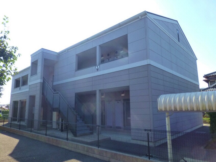 外観 総武本線/四街道駅 徒歩14分 1階 築20年