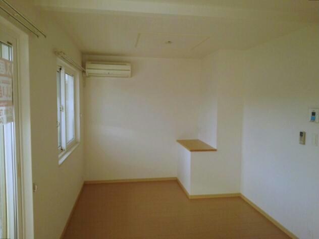  総武本線/四街道駅 徒歩15分 2階 築15年