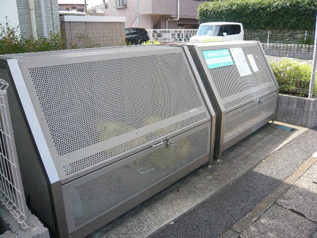 ゴミ置場 総武本線/四街道駅 徒歩8分 3階 築15年