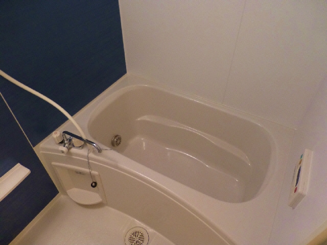  総武本線/四街道駅 徒歩17分 2階 築18年