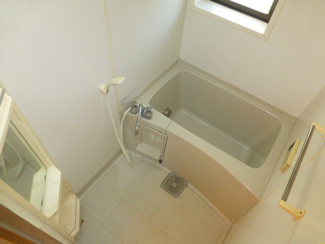  総武本線/四街道駅 バス5分六方新田下車:停歩7分 2階 築21年