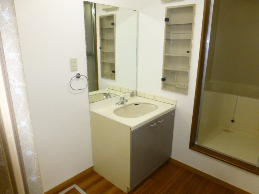 独立洗面化粧台 総武本線/四街道駅 バス5分山王町下車:停歩7分 2階 築30年