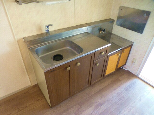  総武本線/四街道駅 バス15分技能センター入口下車:停歩3分 1階 築33年