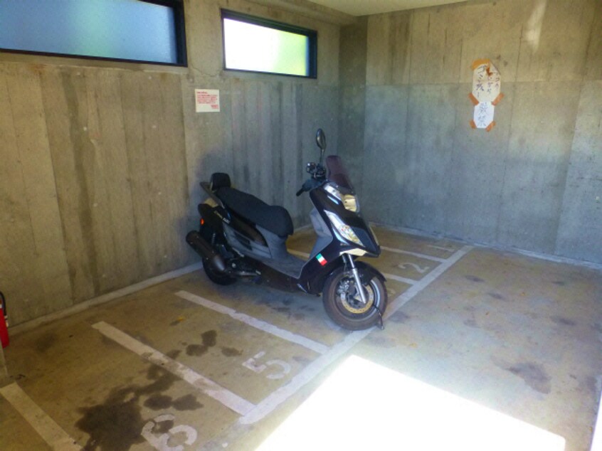 バイク置場 総武本線/四街道駅 徒歩1分 3階 築21年