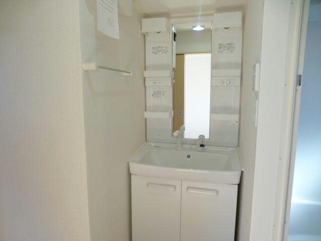  総武本線/四街道駅 バス10分山王公民館下車:停歩4分 2階 築12年