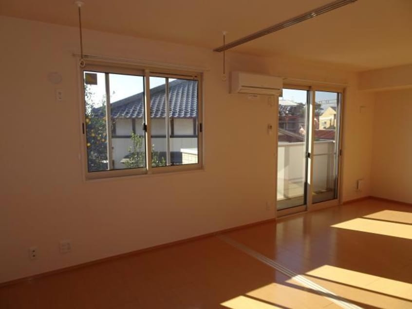  総武本線/四街道駅 徒歩16分 2階 築12年